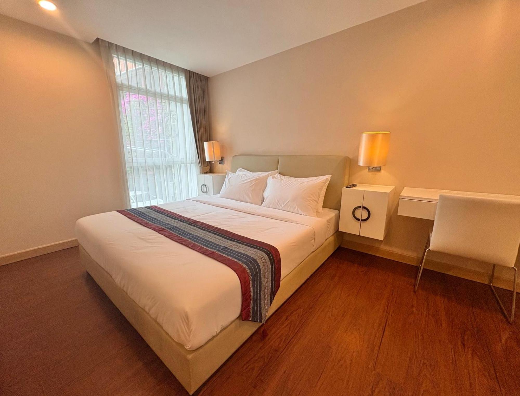 Hotel Icon Narindra Sukhumvit Thailand 50sqm To 90sqm & Free Minibar