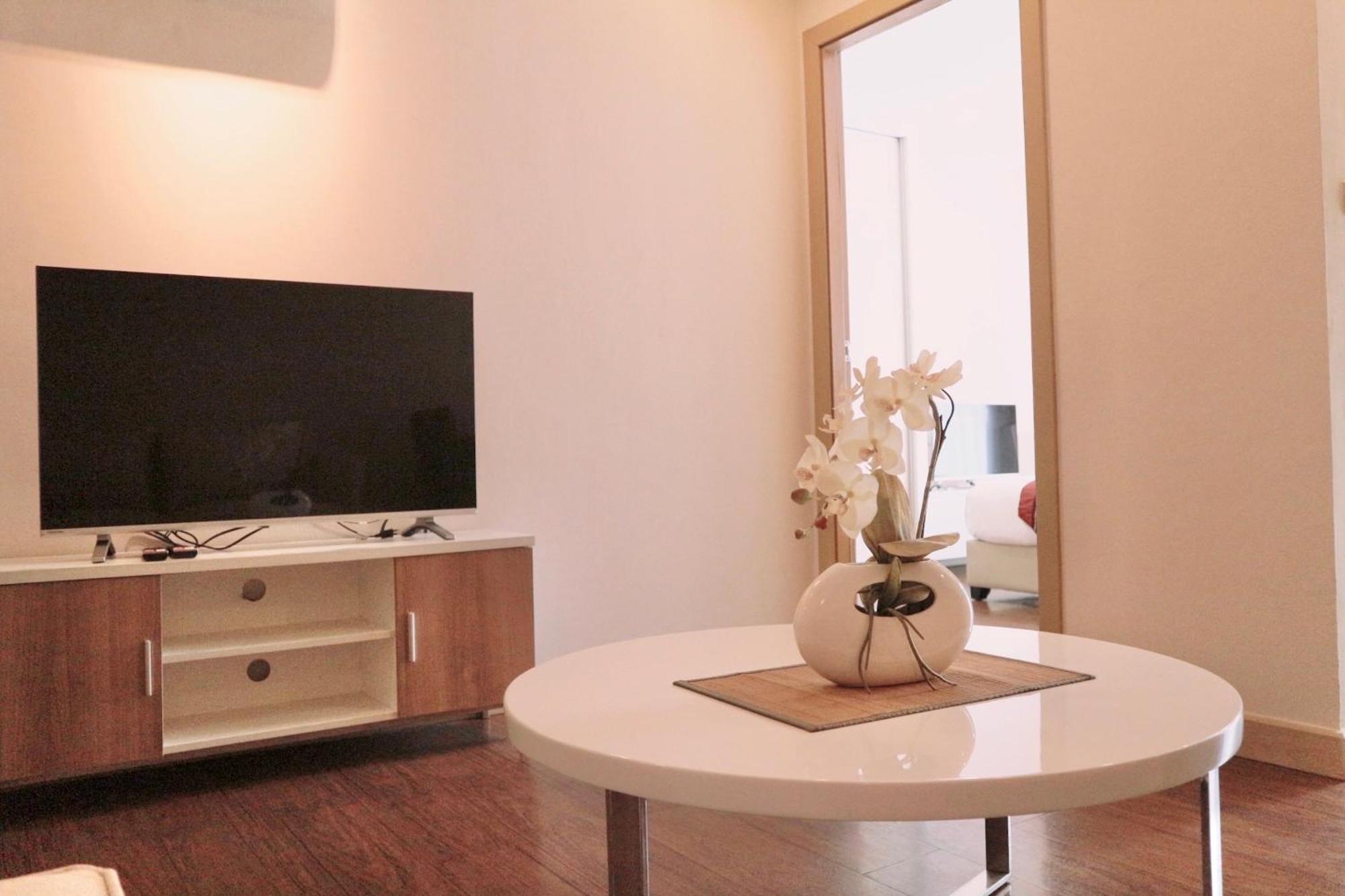 Hotel Icon Narindra Sukhumvit Thailand 50sqm To 90sqm & Free Minibar